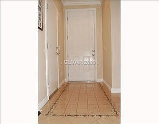 2nd image of 4412 Laguna Garden Ave
