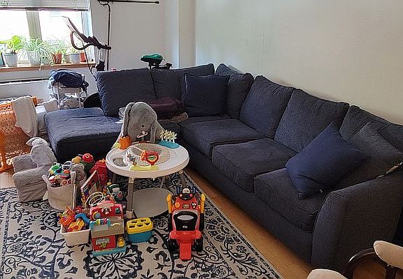 3rd image of 1760 2nd Ave APT 4B