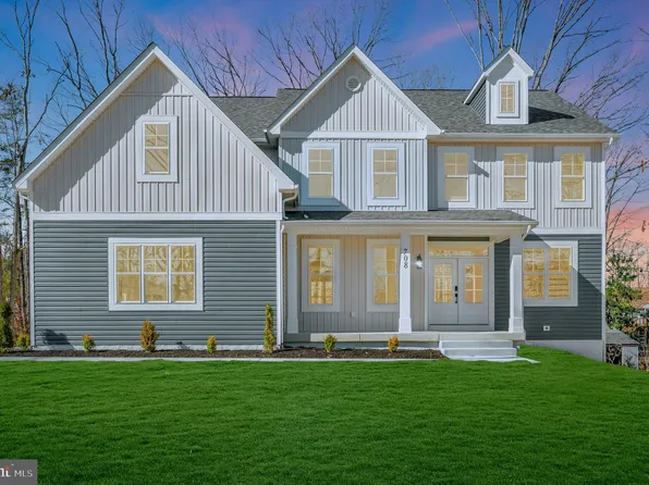 708 Churchill Dr, Fredericksburg, VA 22407