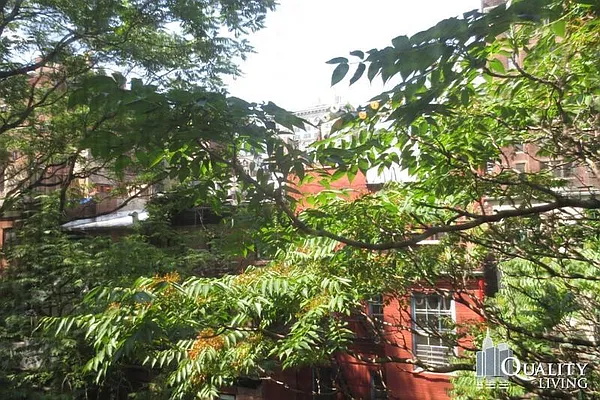 Rented by Quality Living Realty | media 22