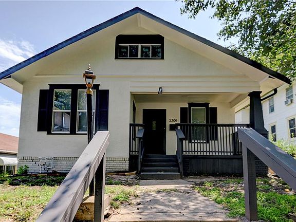 2nd image of 2306 Francis St