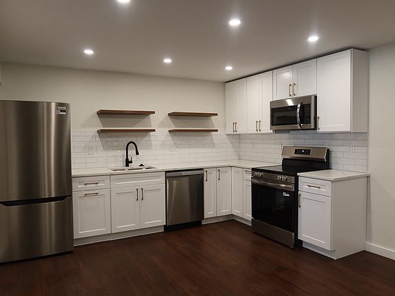 2nd image of 1220 Hollywood Ave Floor 1