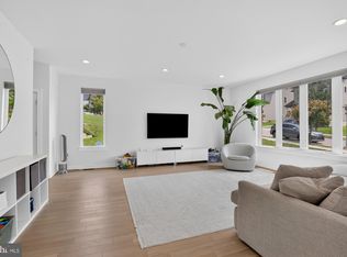 7354 Ridge Ave #27, Philadelphia, PA 19128