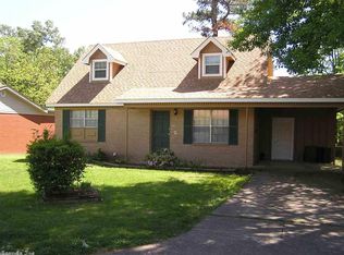 5301 Wycliffe Dr, Little Rock, AR 72209
