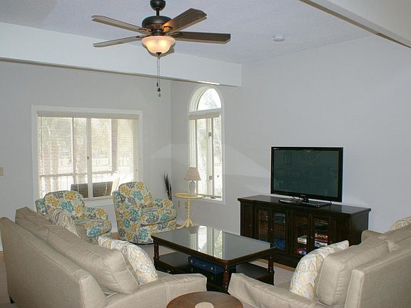 4th image of 3014 Ocean Winds Dr