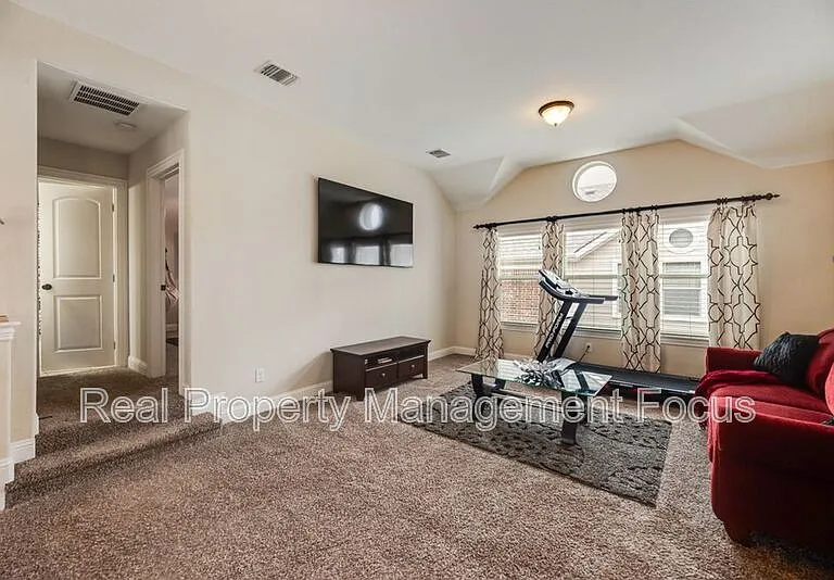 3625 Funston Dr — Photo 32