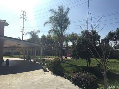 3rd image of 1410 S Jasmine St