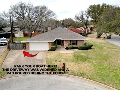 1557 Tiffany Forest Ln, Grapevine, TX, 76051