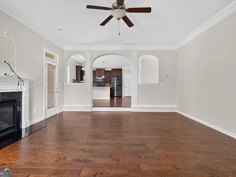 2210 Apple Orchard Way — Photo 22