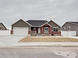 9429 S Michal Robert Ln, West Jordan, UT 84081