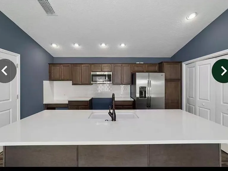 6119 Tompkins St — Photo 8
