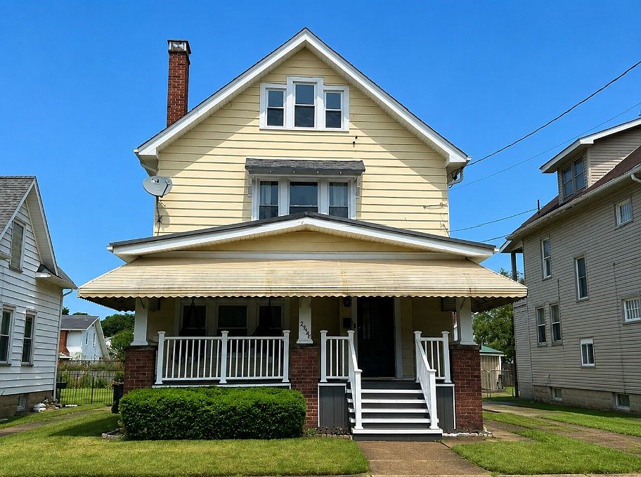 1st image of 2935 Poplar St