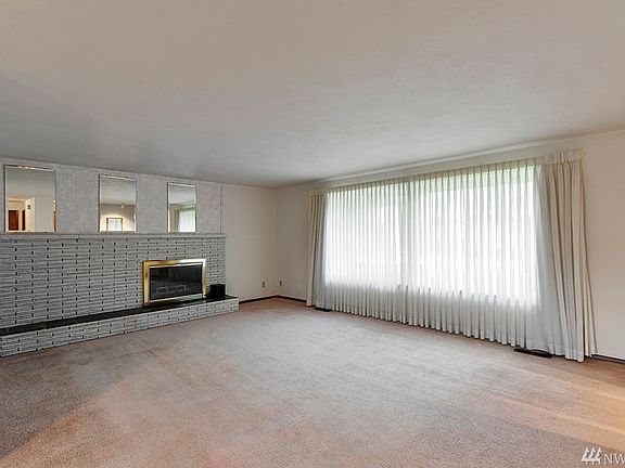 2nd image of 1213 G St SE