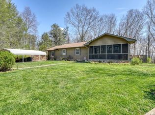 56 England Ln, Blairsville, GA 30512