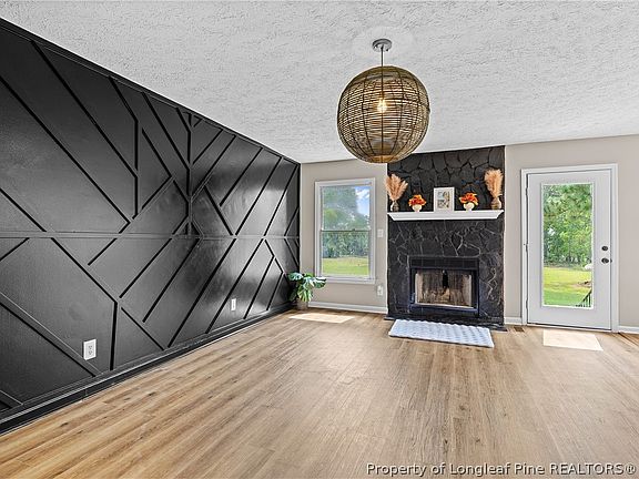 5th image of 224 Mumford Rd