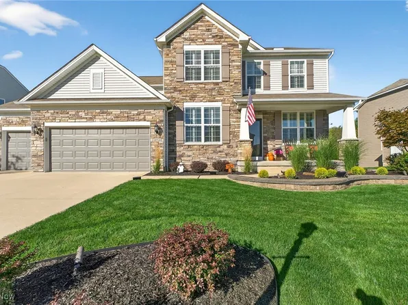 18926 Ledgestone Dr, Strongsville, OH 44149