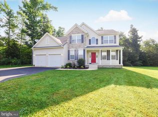 21942 Short Bow Ct, California, MD 20619