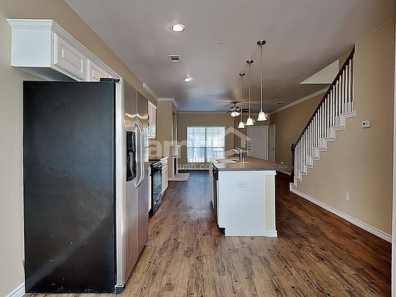 4th image of 5408 Galante Ln