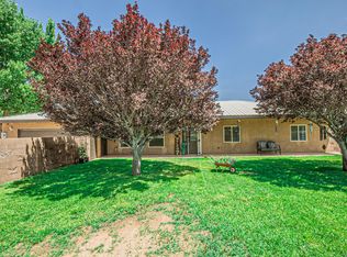 8 Miguel Ln, Los Lunas, NM 87031