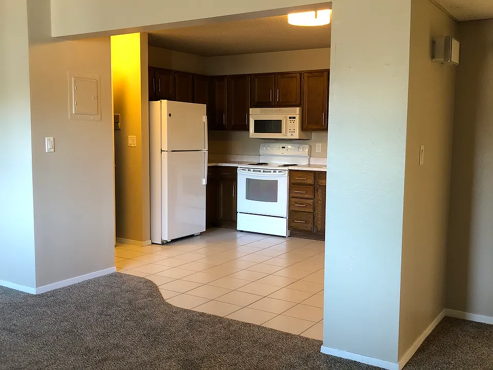 3608 S Gateway Blvd #101