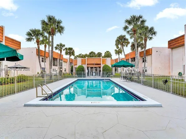 7610 Stirling Rd #207-C, Hollywood, FL 33024