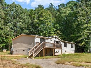 37 Brookstone Dr, La Crosse, VA 23950