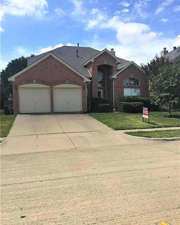 1st image of 316 E Lynn Creek Dr