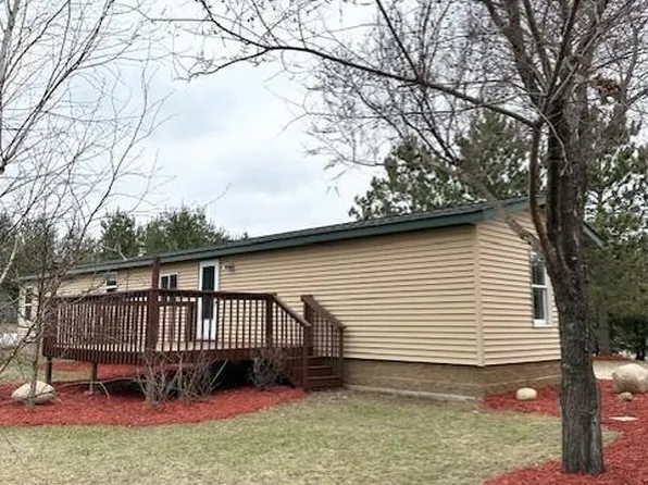 19057 River Rd, Grand Rapids, MN 55744