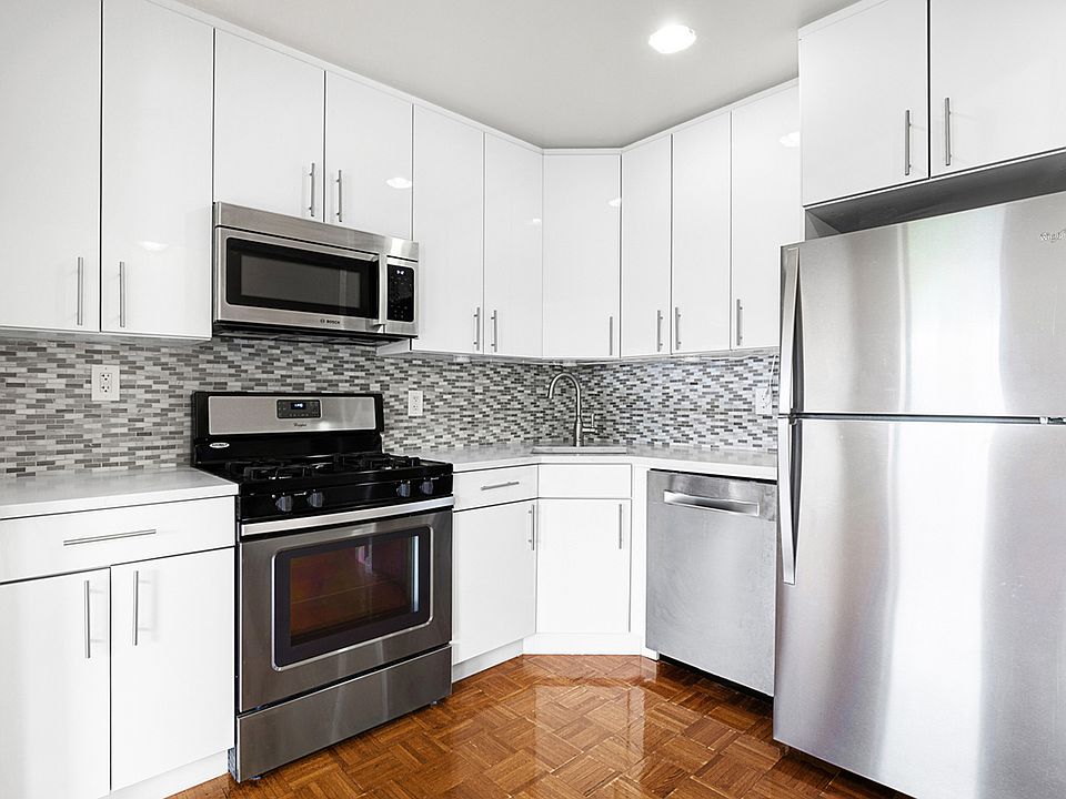 1st image of 69 E 118th St #2