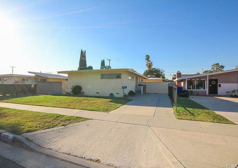 1st image of 9691 Lanett Ave