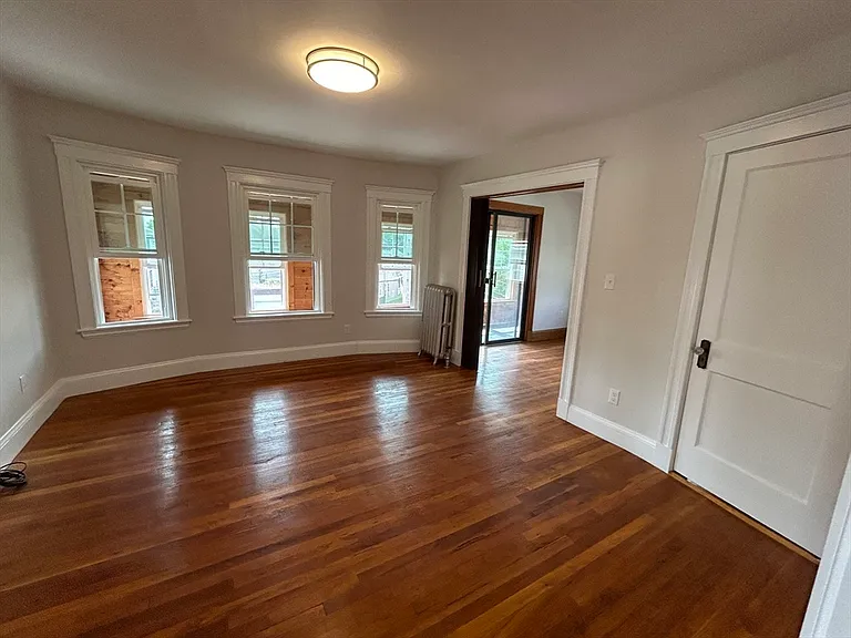 89 Woods Ave #1 — Photo 9