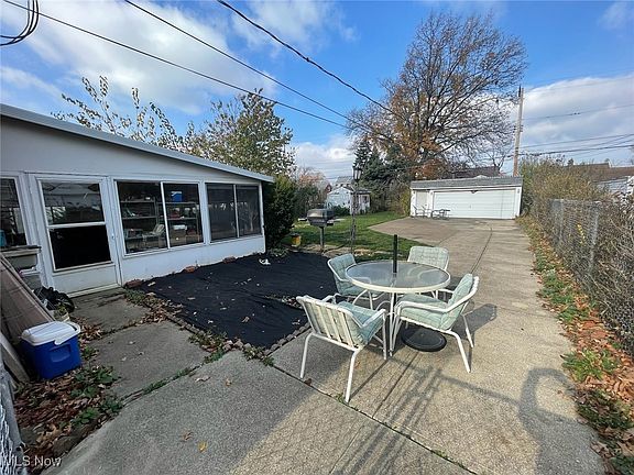 2nd image of 4808 Grantwood Dr