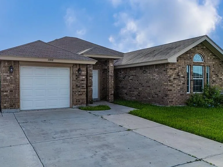 3008 Chadwick Pl — Photo 2