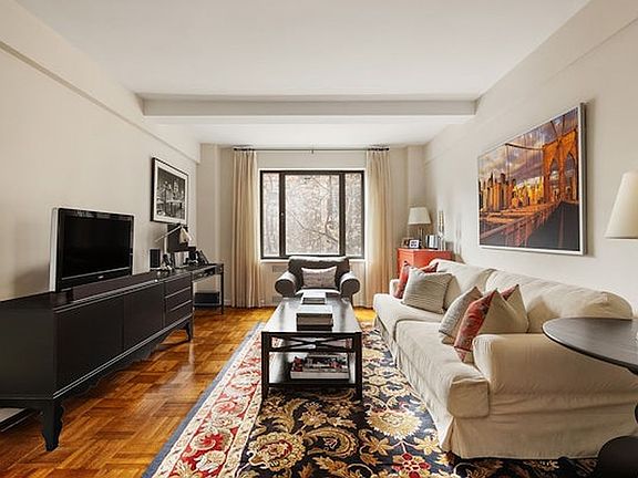 2nd image of 120 E 79th St APT 5D