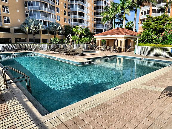 4th image of 14250 Royal Harbour Ct Unit 1216
