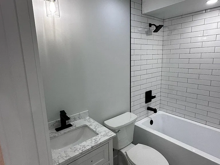 7506 Wellesley Dr — Photo 10
