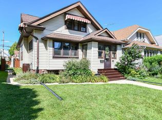 1205 S 74th St, West Allis, WI 53214