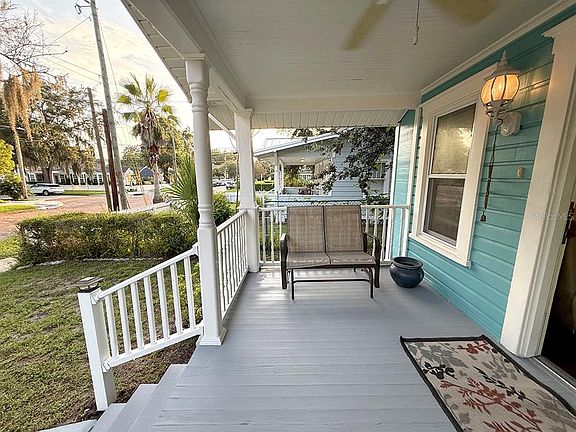 4th image of 1407 E RIDGEWOOD STREET