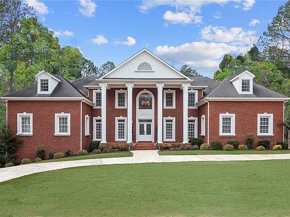 2nd image of 304 White Springs Ln