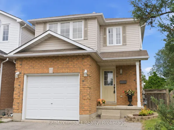 45 Barron Ct, Clarington, ON L1E 3G2