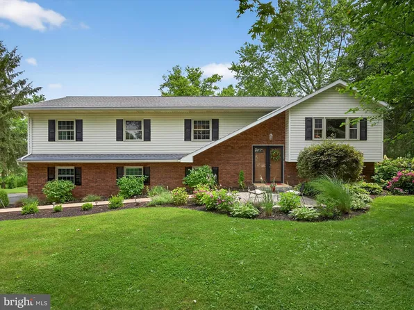 191 Carol Dr, Washington Boro, PA 17582