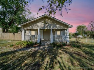 119 E Ross Ave, Sapulpa, OK 74066