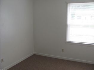 210 Courtney Dr, Hampton, VA 23669