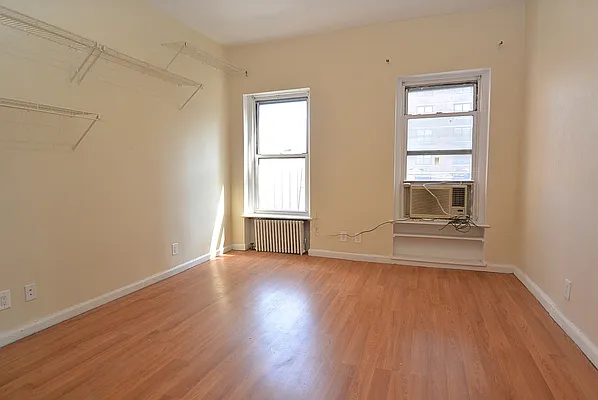 Rented by City Connections Realty | media 5