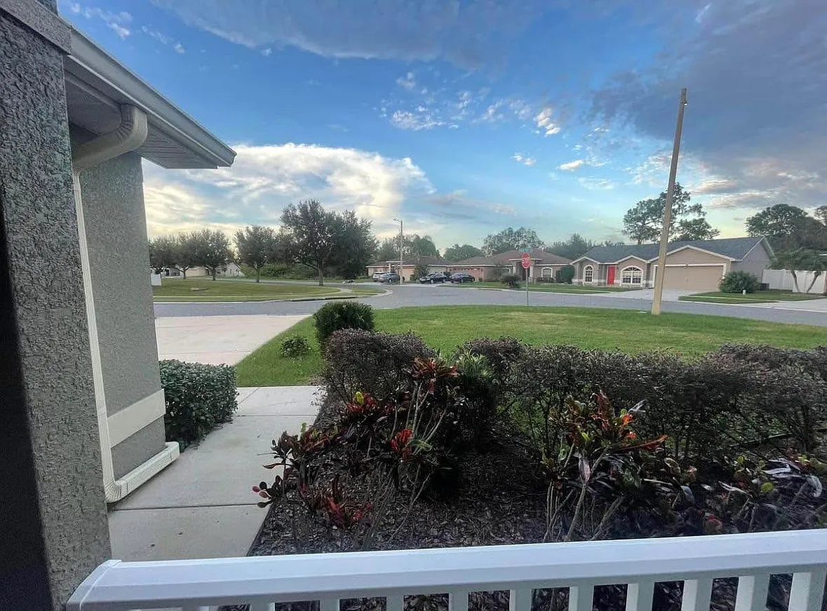 3 bed, 1540 sqft, $2,200 — Photo 2