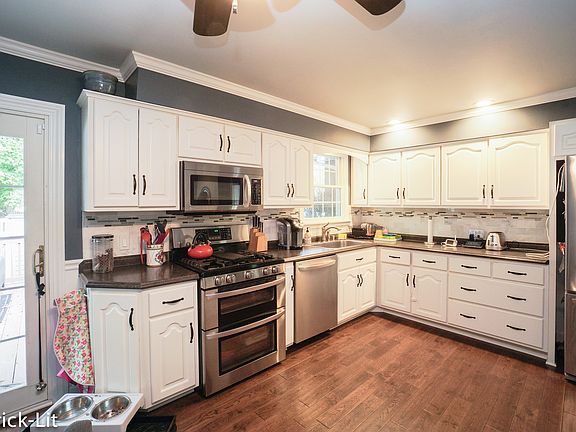 5th image of 149 Kimber Dr