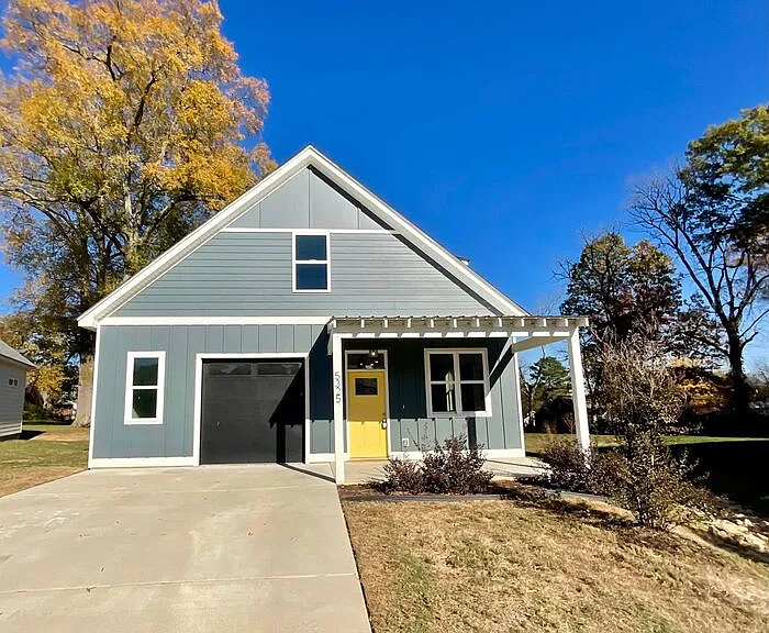 5325 Audreys Pl — Photo 1