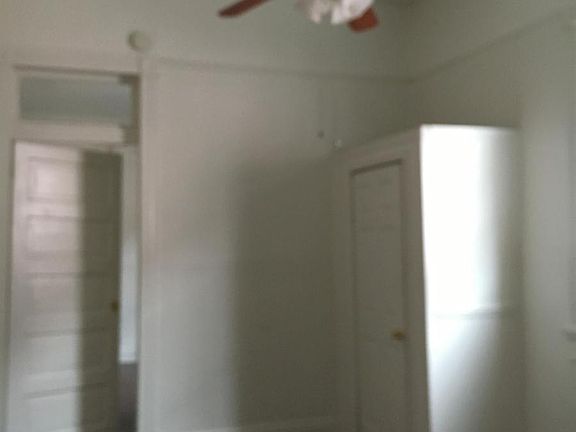 3rd image of 3618 Cleveland Ave #3618