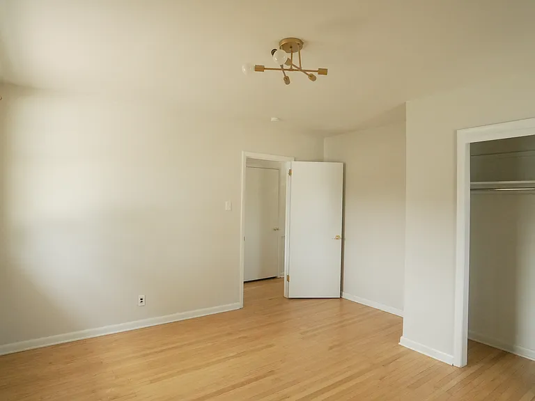 222 Belle Arbor Dr — Photo 16