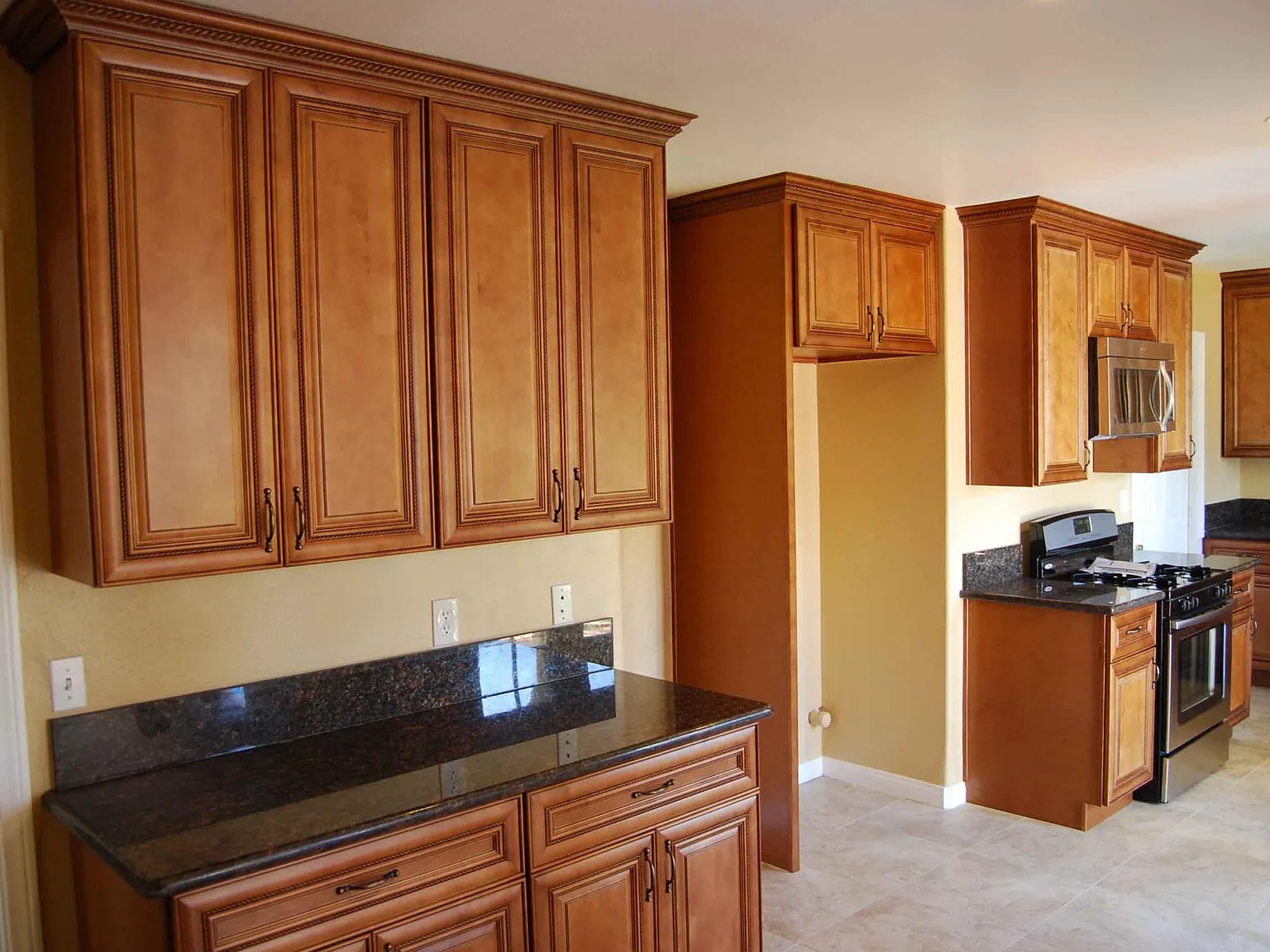 14548 Morrison St — Photo 4